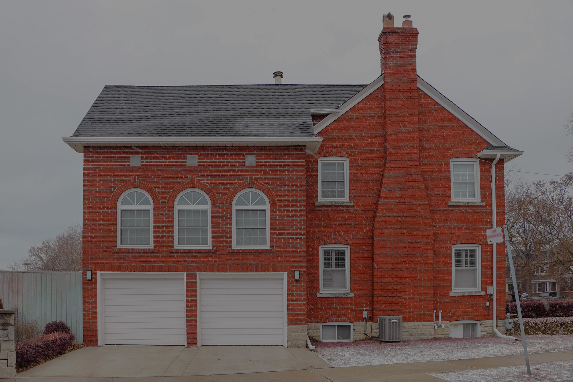 brick-house-3631733-overlay-40